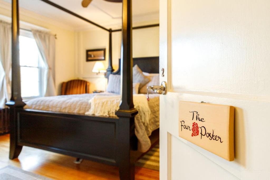 The Stella Rose B&B Wolfville Δωμάτιο φωτογραφία